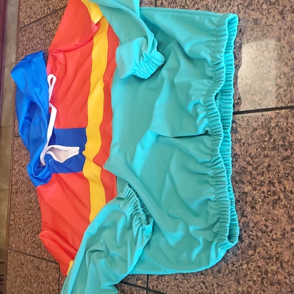 Short set - Picture 2 of 3